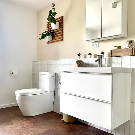 Appartement Modernes Mit Blick Ins Gruene